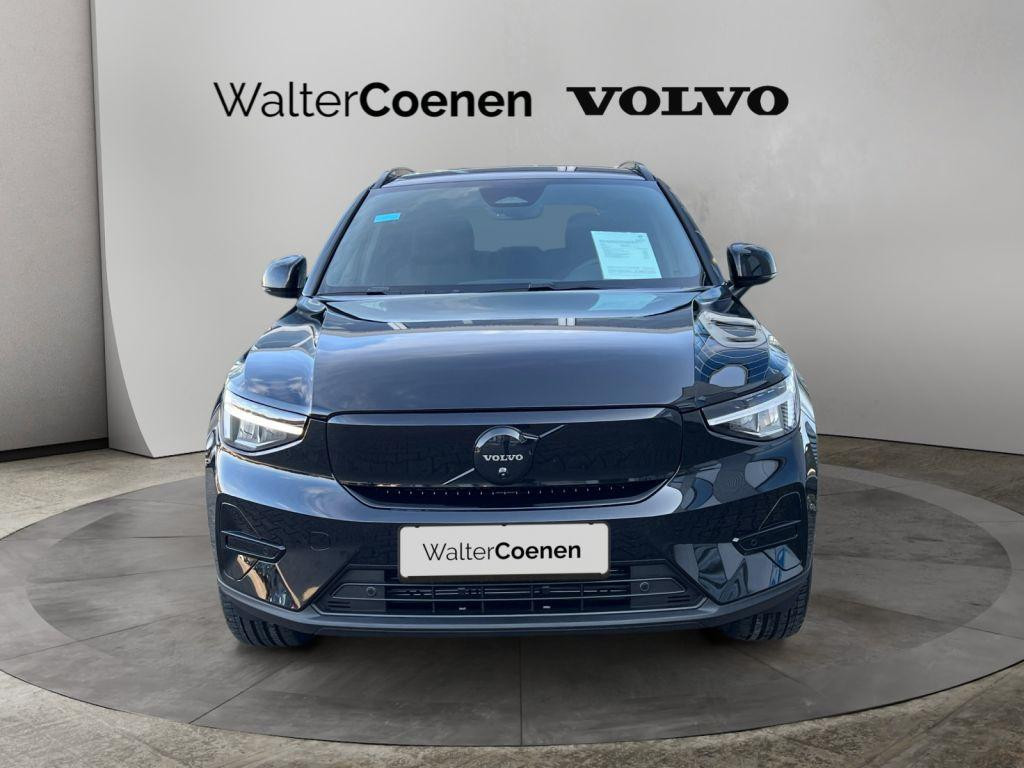 Volvo EX40