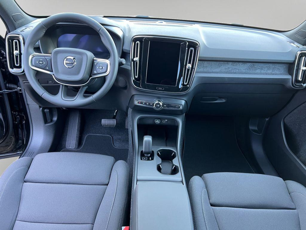 Volvo EX40