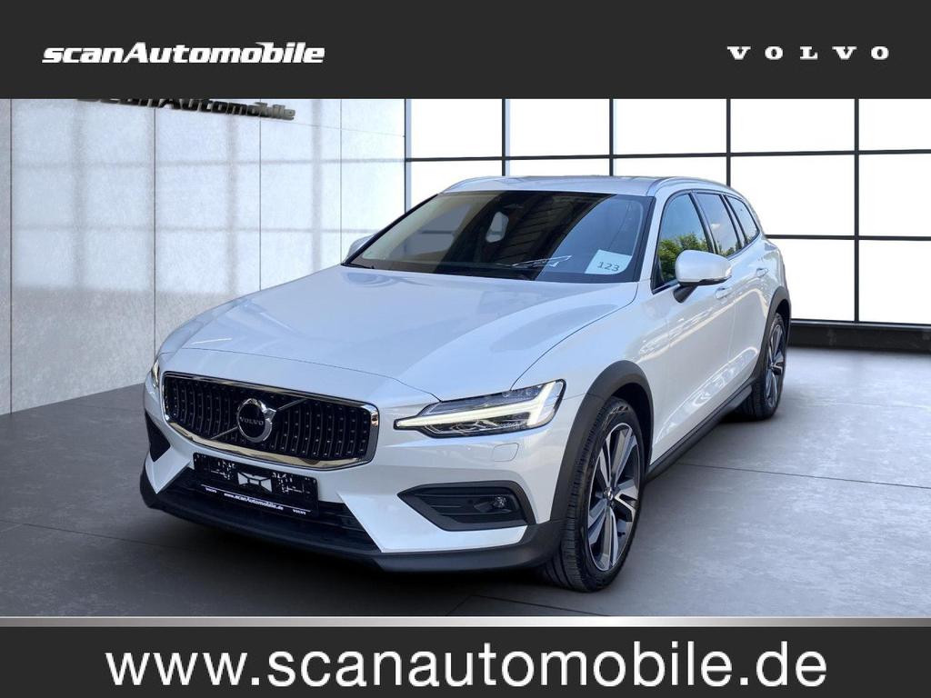Volvo V60 Cross Country AWD Plus