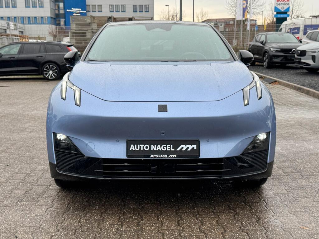 Lynk&Co 02