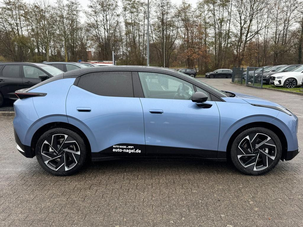 Lynk&Co 02