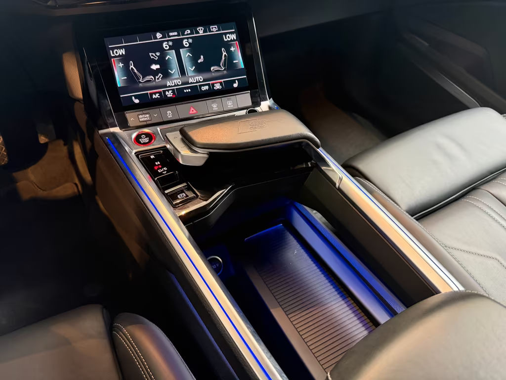 Audi e-tron