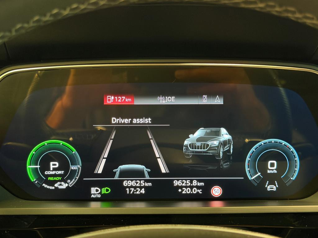 Audi e-tron