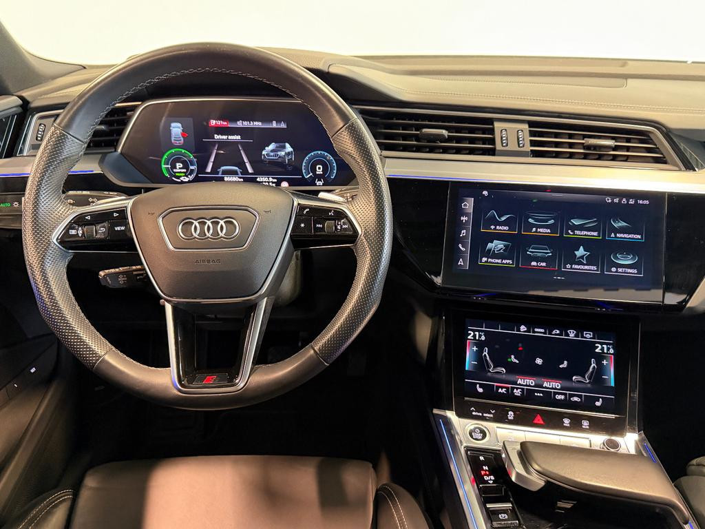 Audi e-tron