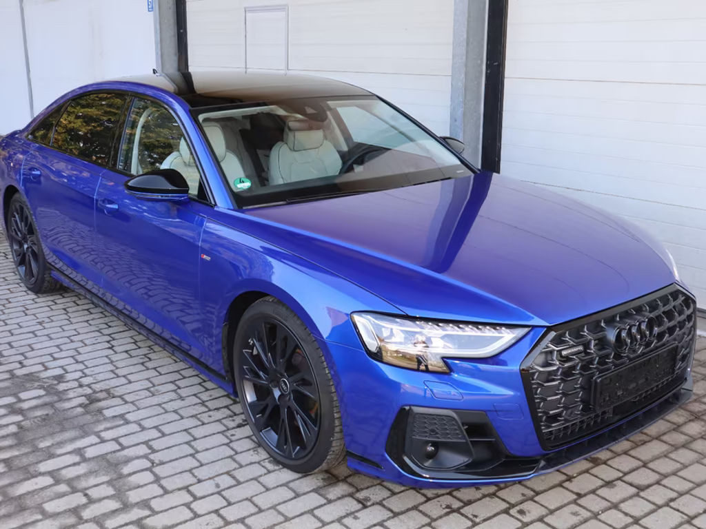 Audi A8 S-Line Lang 60 TFSI