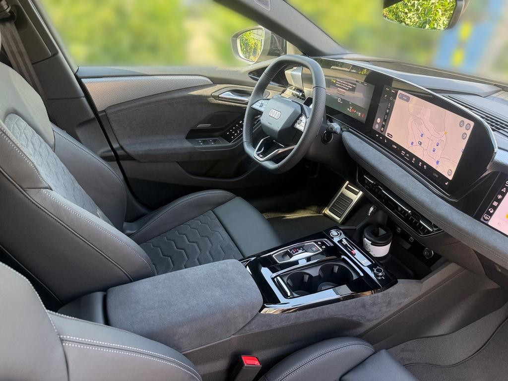 Audi A6 e-tron
