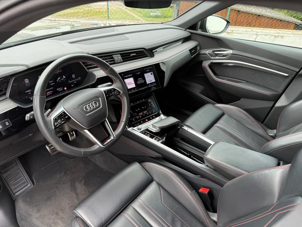 Audi Q8 e-tron