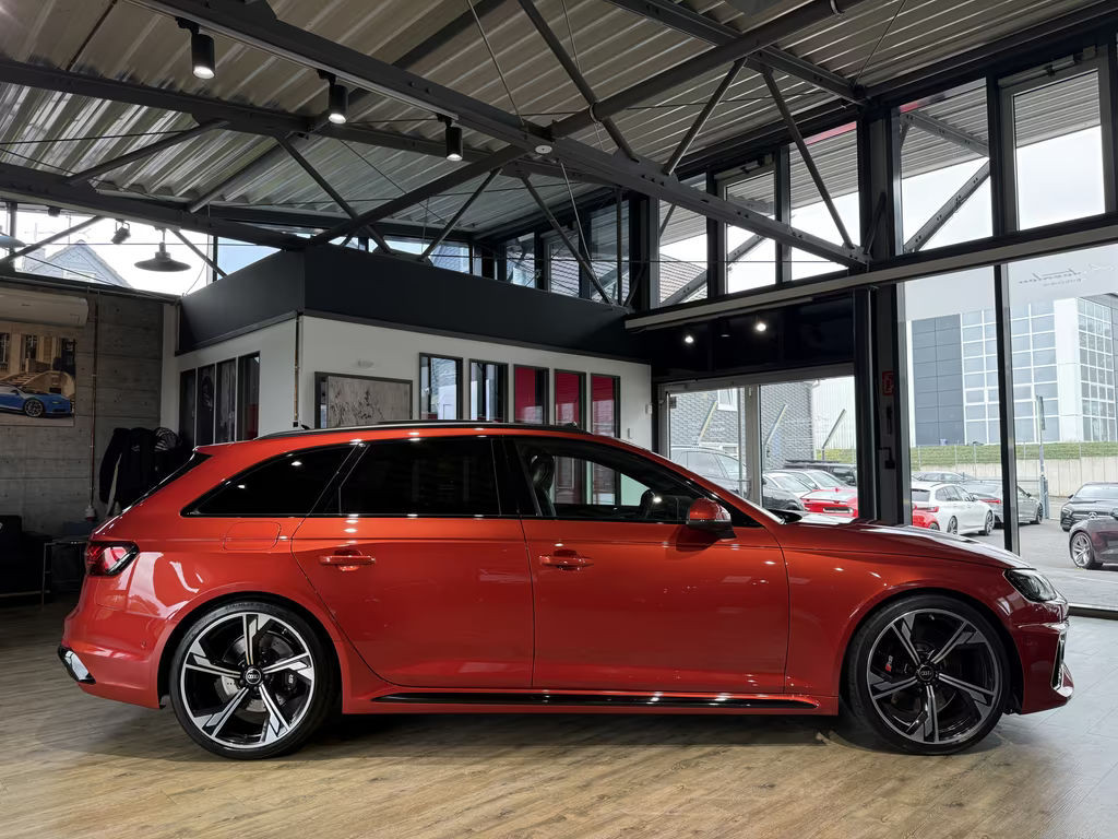 Audi RS4