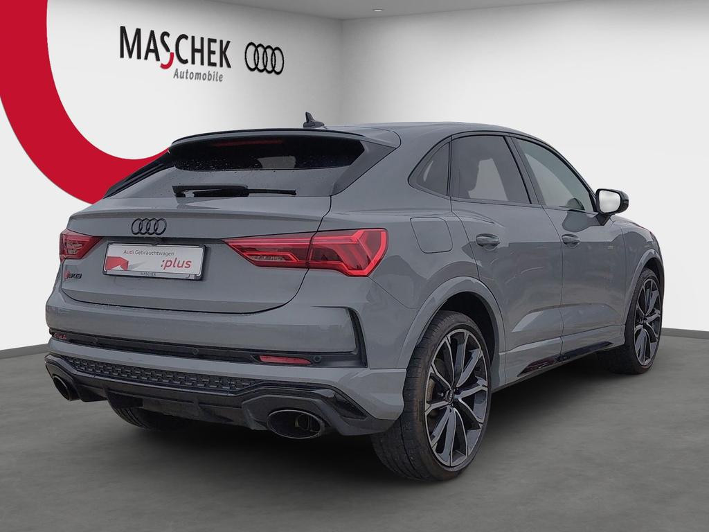 Audi RS Q3