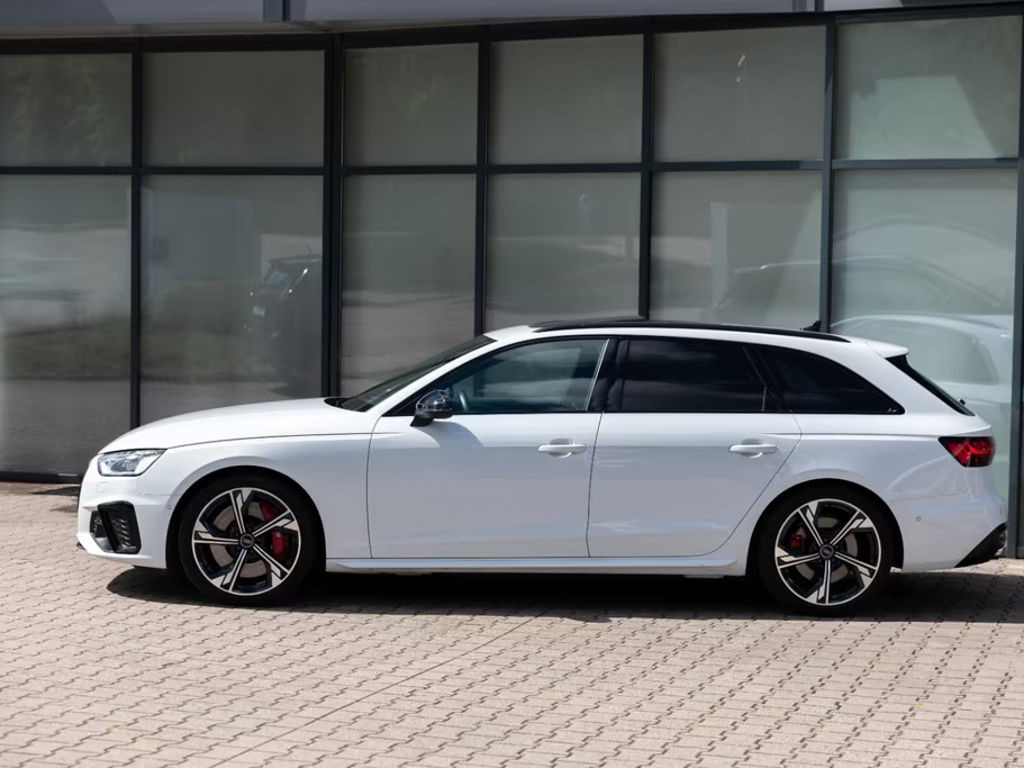 Audi S4