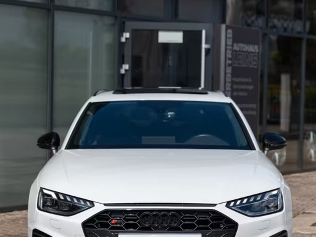 Audi S4