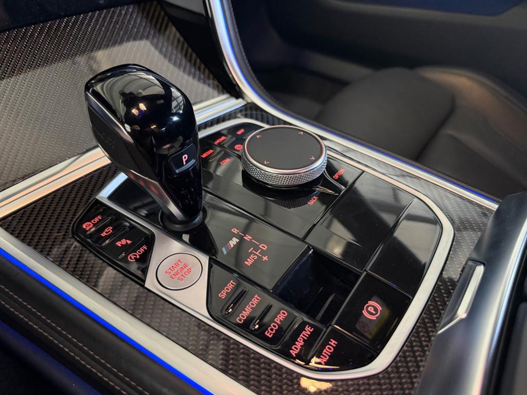 BMW M850