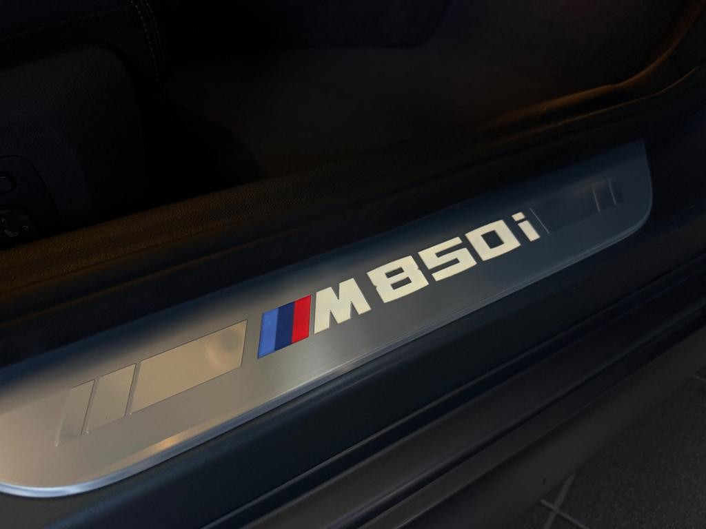 BMW M850