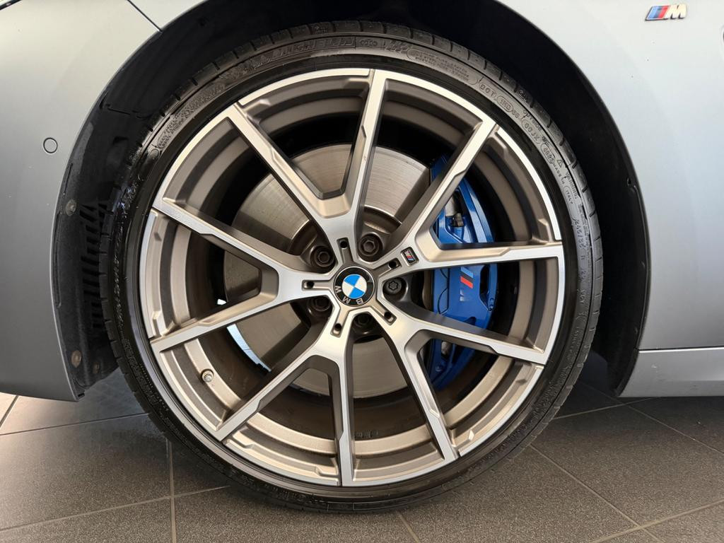 BMW M850