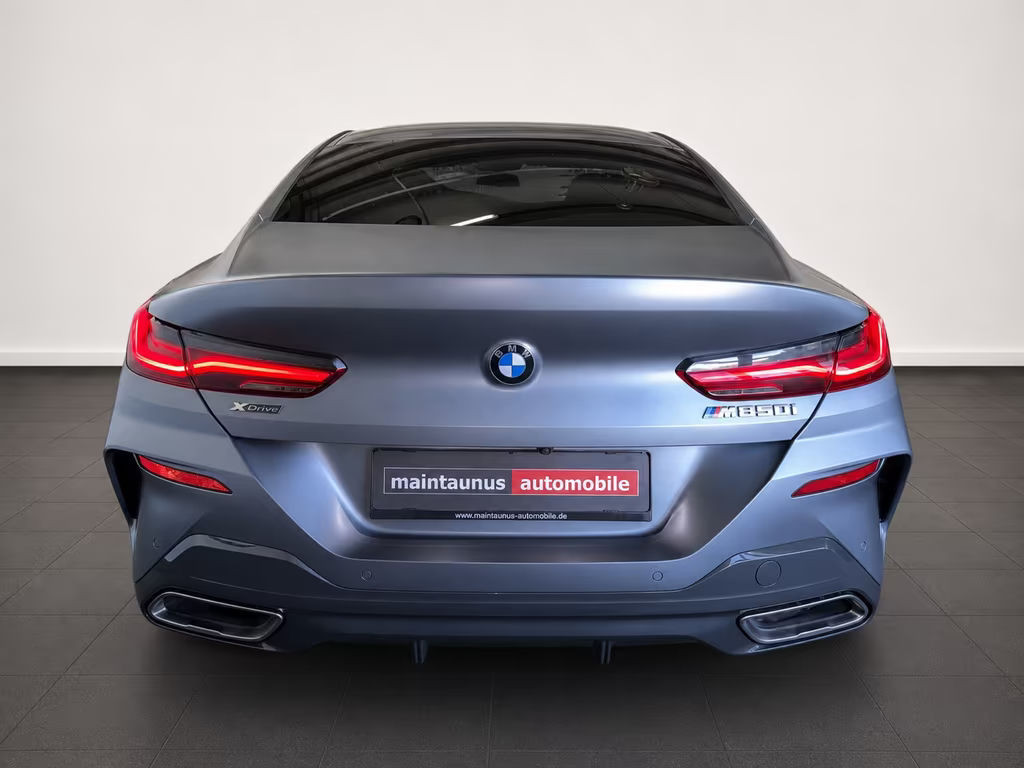 BMW M850