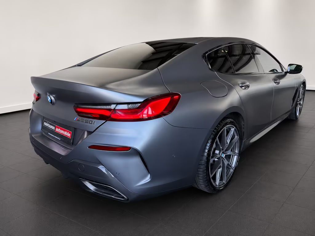 BMW M850