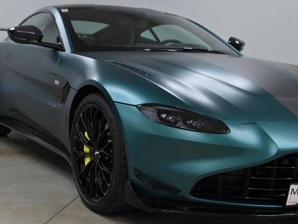 Aston Martin V8 Vantage