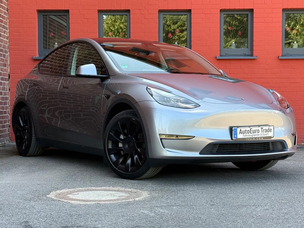 Tesla Model Y Long Range Dual Motor AWD
