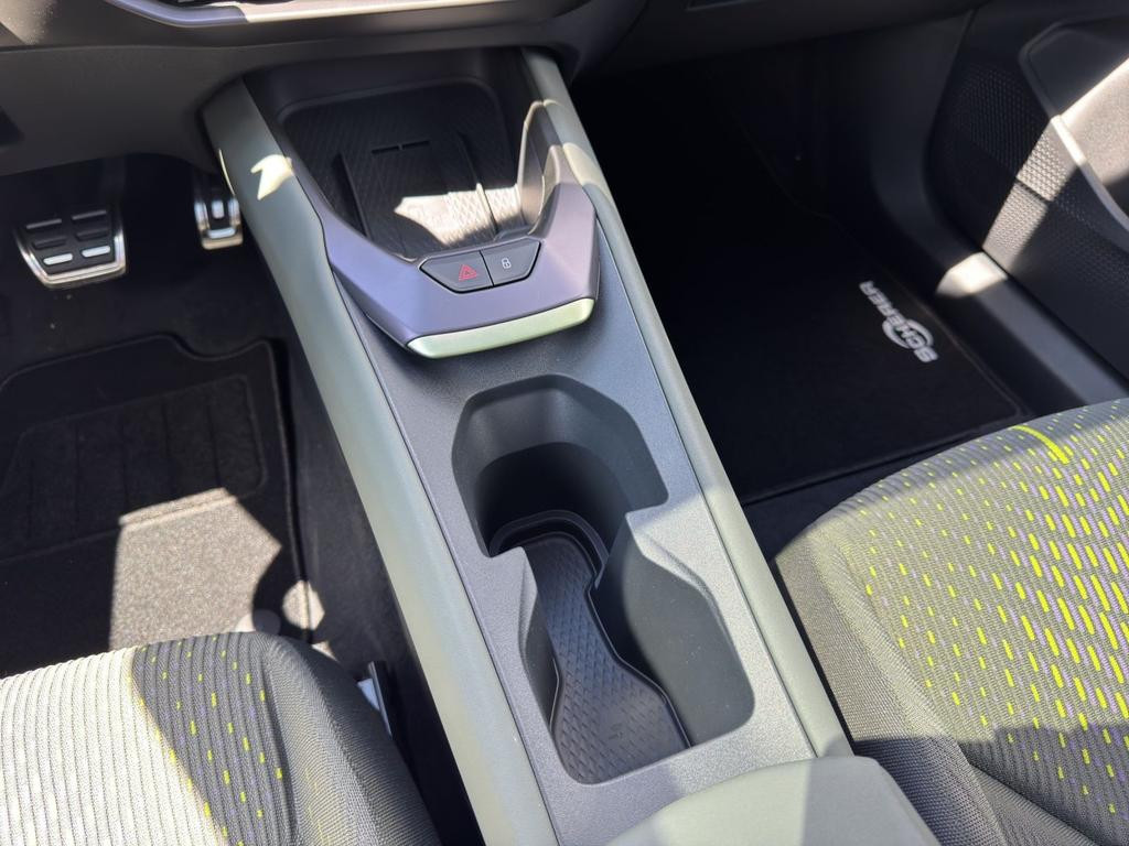Cupra Raval