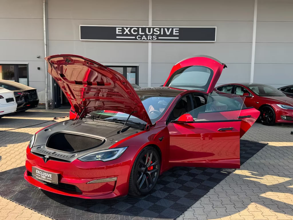 Tesla Model S