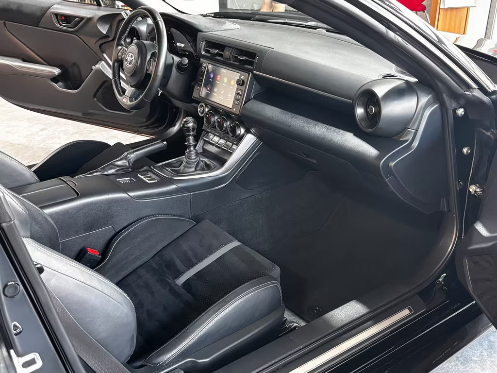 Toyota GR86