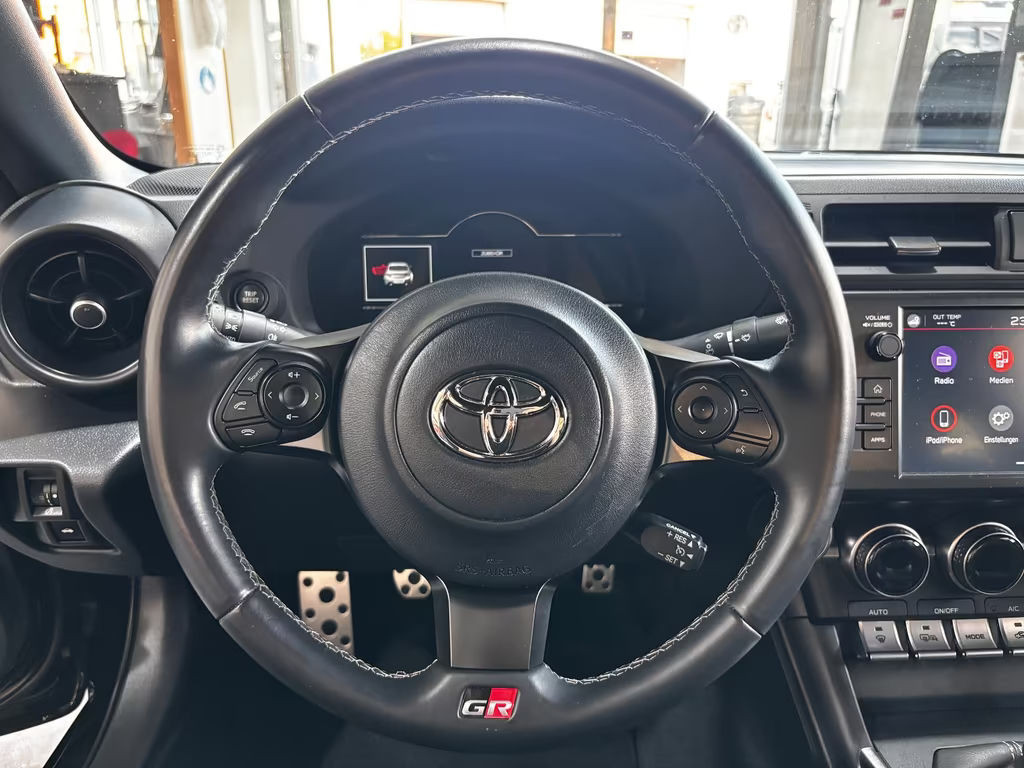 Toyota GR86