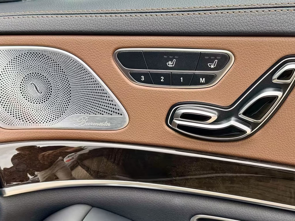 Mercedes-Benz S-Klasse