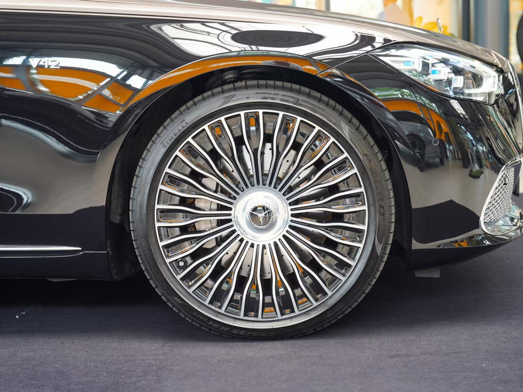 Mercedes-Benz S-Klasse