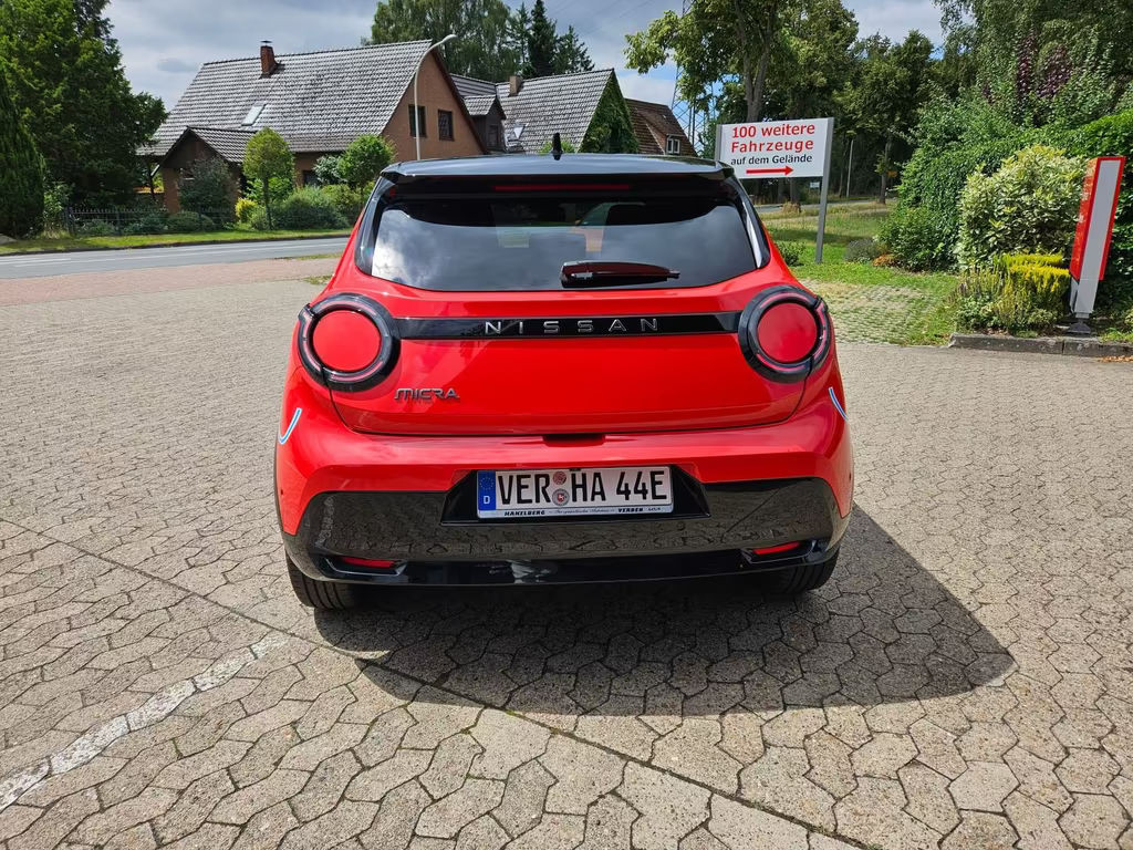 Nissan Micra