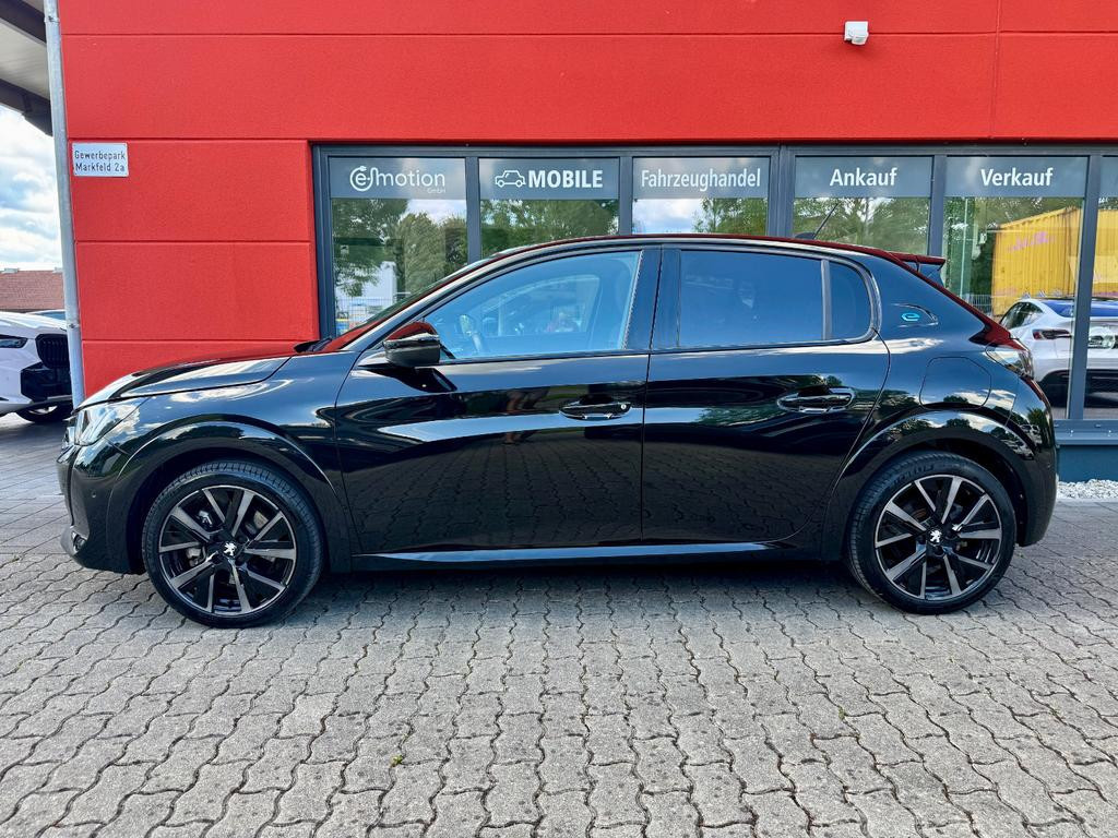 Peugeot e-208
