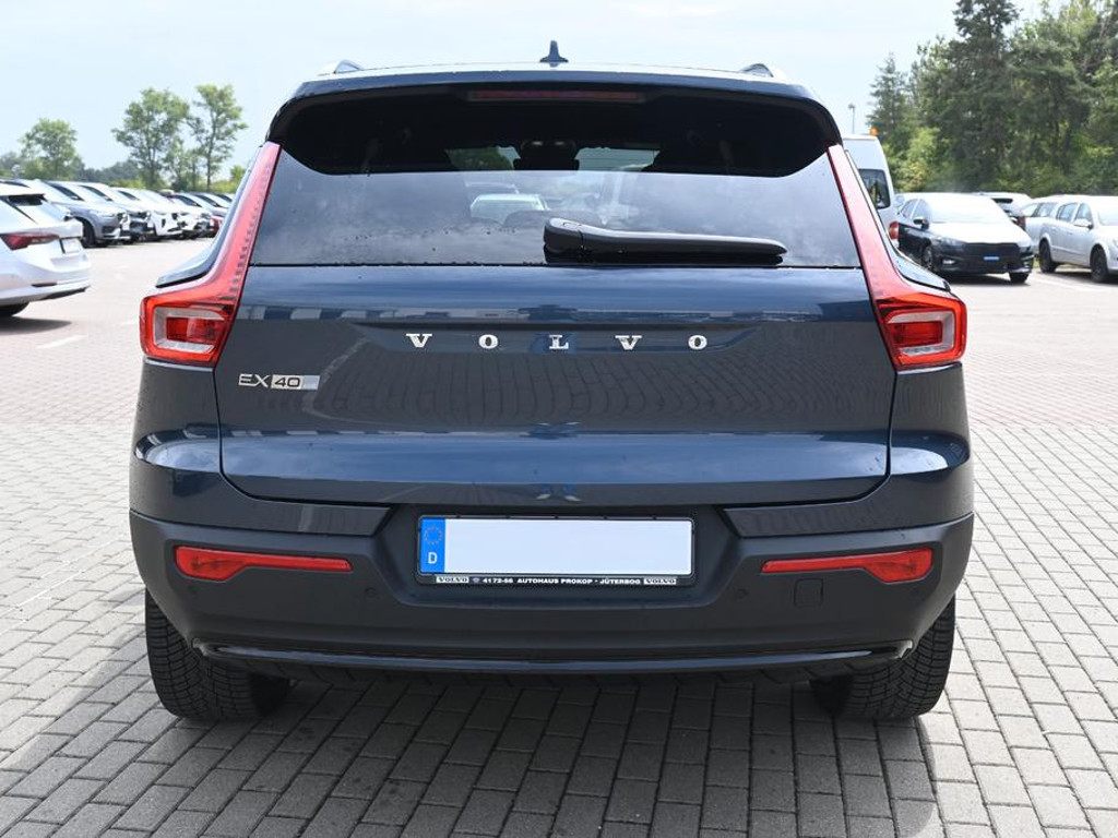 Volvo EX40