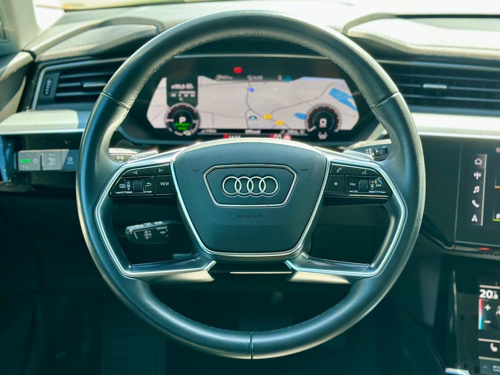 Audi Q8 e-tron