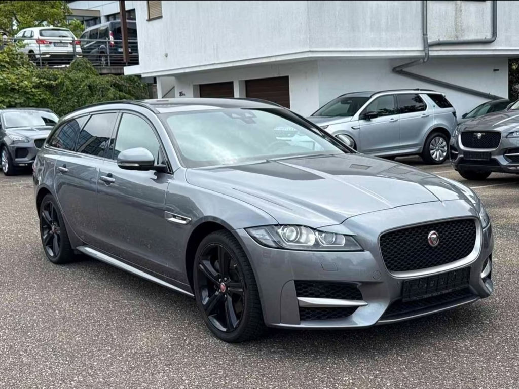 Jaguar XF