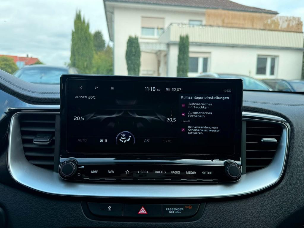 Kia ProCeed