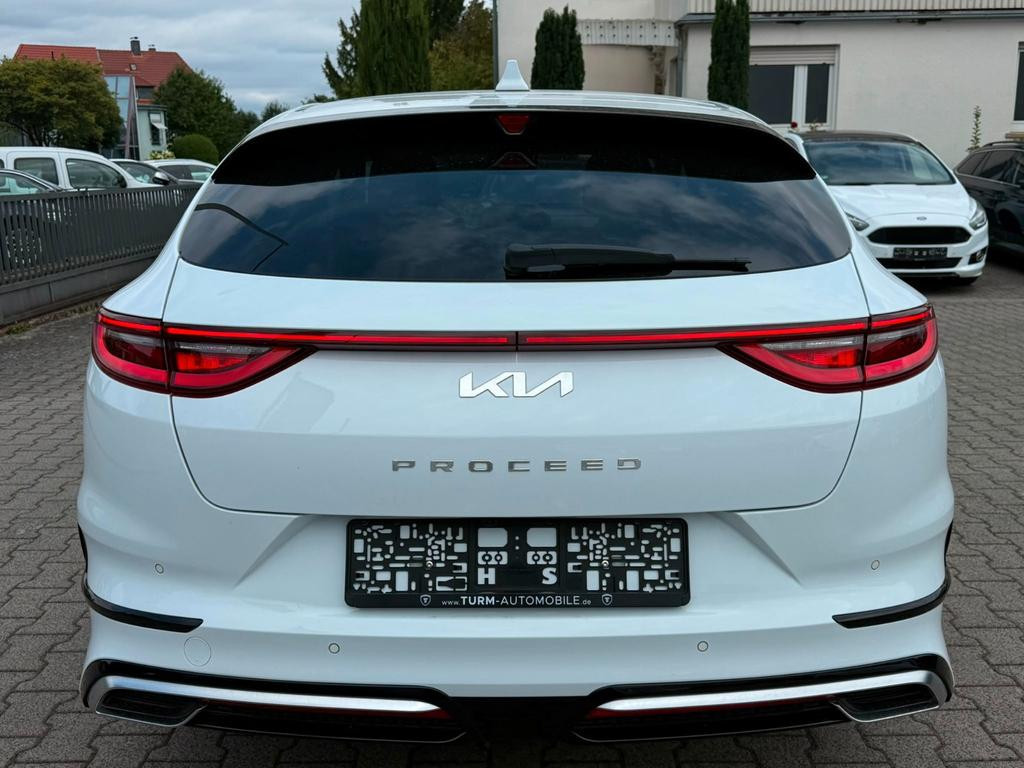 Kia ProCeed