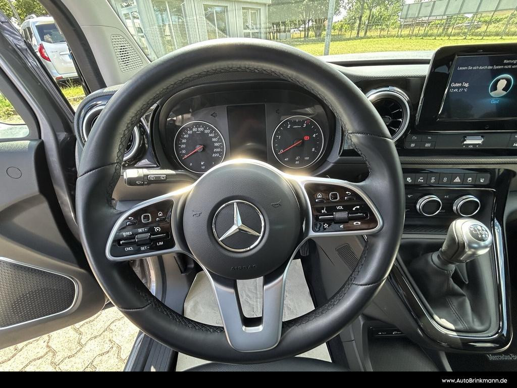Mercedes-Benz T 180