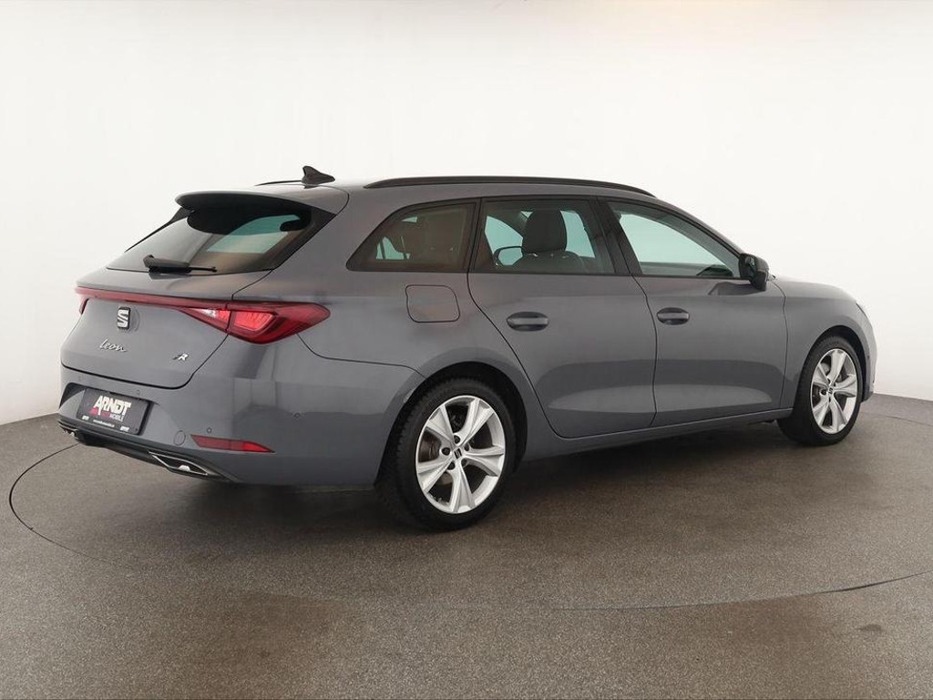 Seat Leon 2.0 TDI FR-lijn Sportstourer DSG