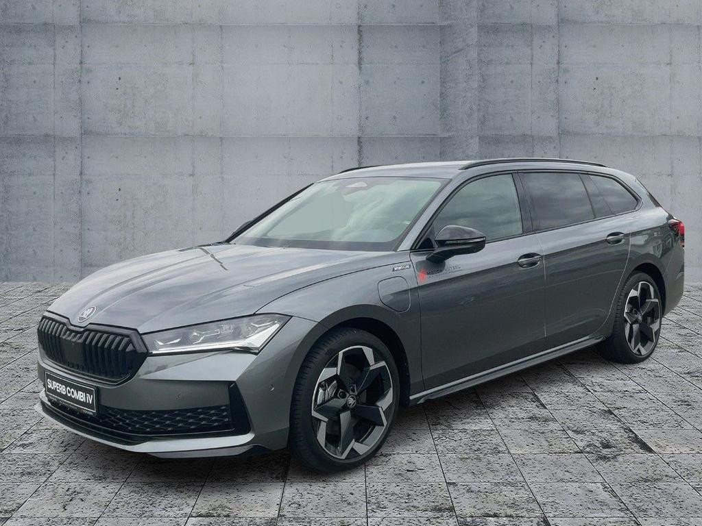 Skoda Superb Combi Sportline iV