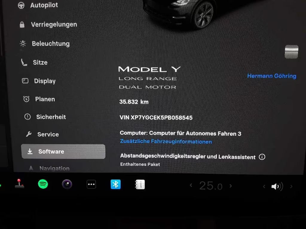 Tesla Model Y