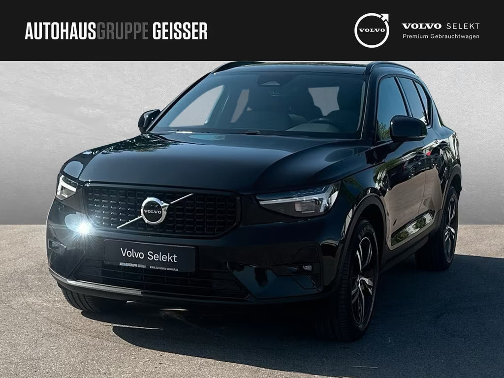 Volvo XC40 Plus Dark