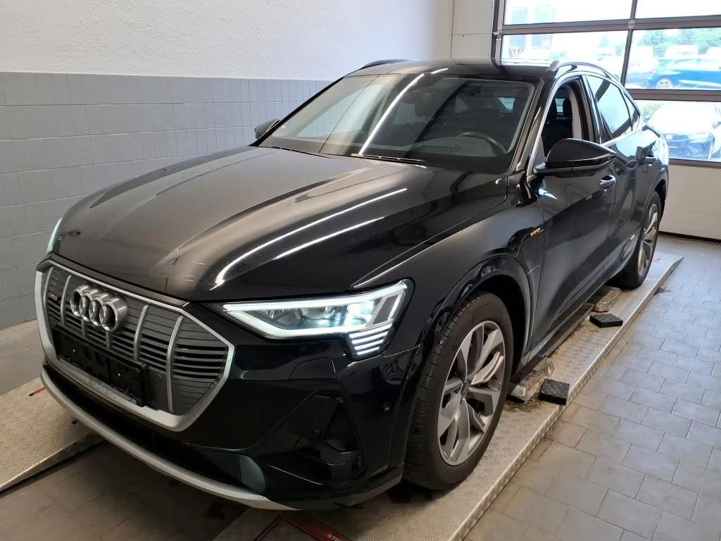 Audi e-tron Quattro S-Line 55