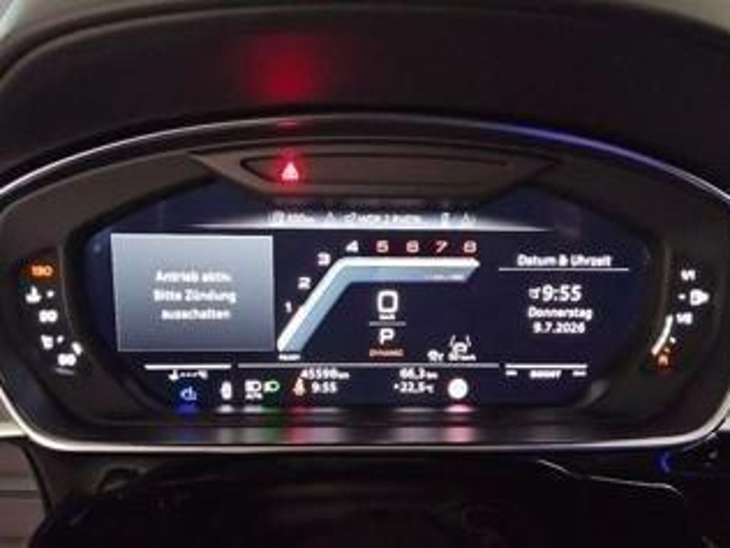 Audi S8