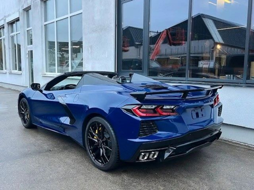 Corvette C8