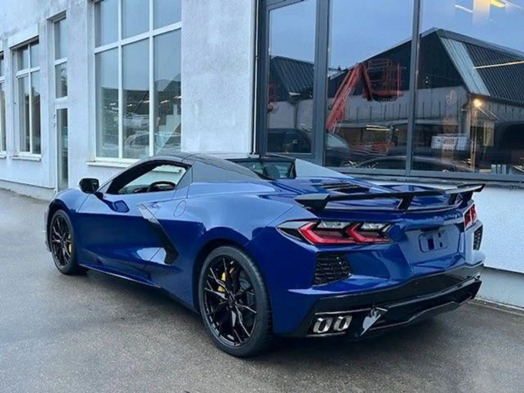 Corvette C8