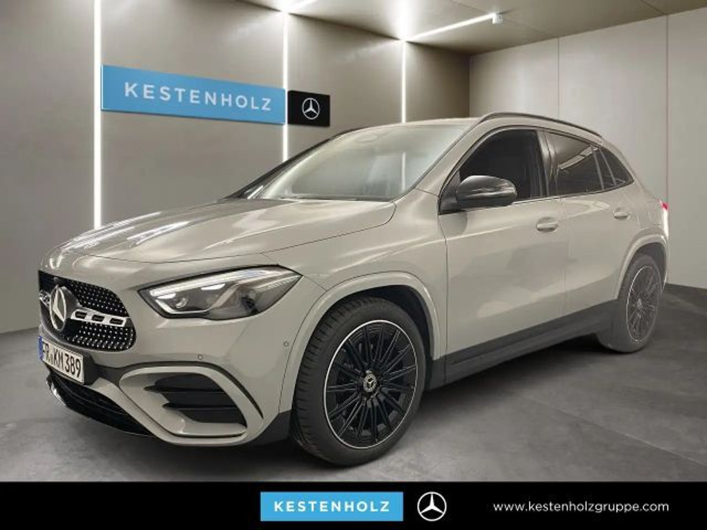 Mercedes-Benz GLA-Klasse GLA 200 AMG Line