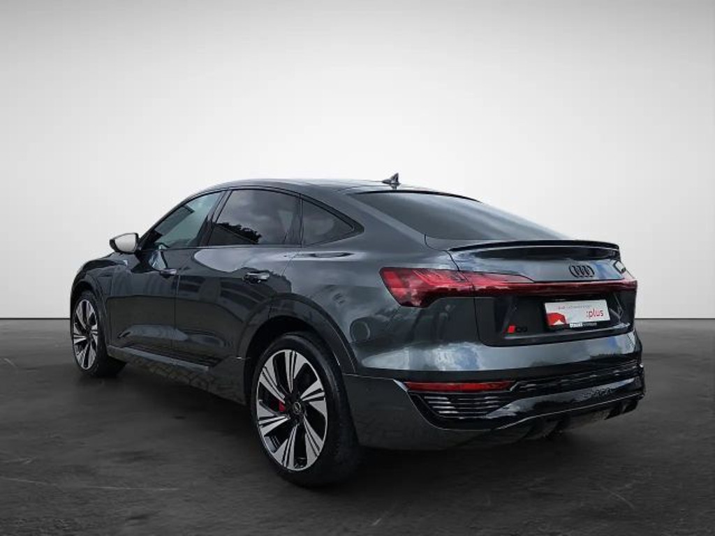 Audi Q8 e-tron