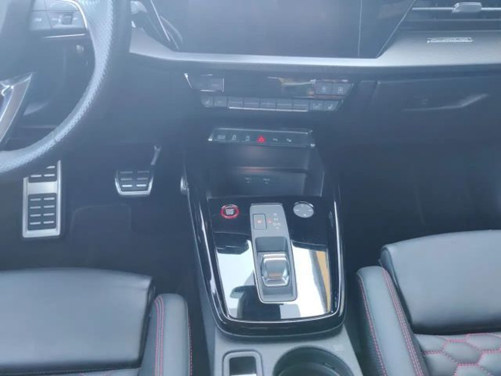 Audi RS3 Sedan Quattro S-Tronic