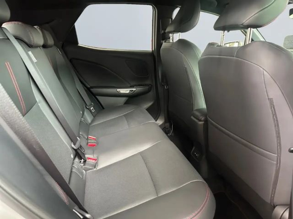 Lexus LBX