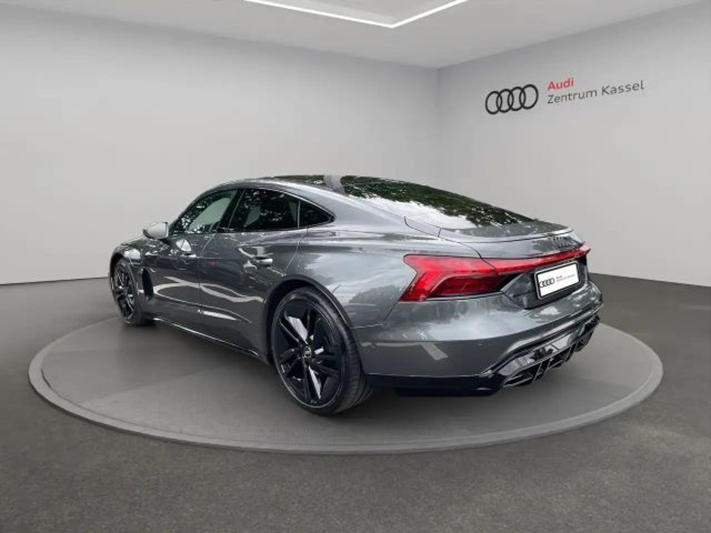 Audi e-tron GT