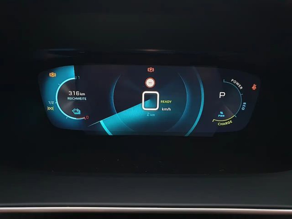 Peugeot e-2008